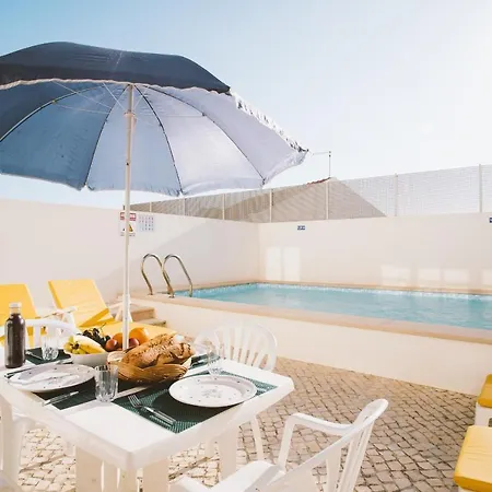 31 - Seashell House Hébergement de vacances Baleal